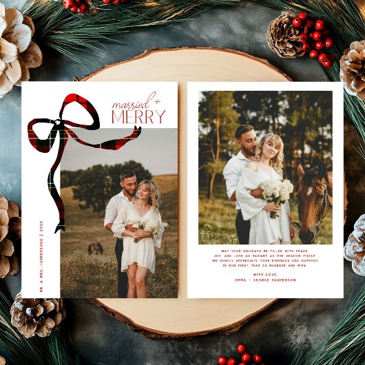 Merry & Married Script Photo Christmas Tartan Bow  Feestdagenkaart
