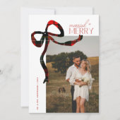 Merry & Married Script Photo Christmas Tartan Bow  Feestdagenkaart (Voorkant)