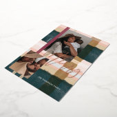 Merry Modern Green & Pink Pset Two Foto Folie Feestdagenkaart (Gedraaid)