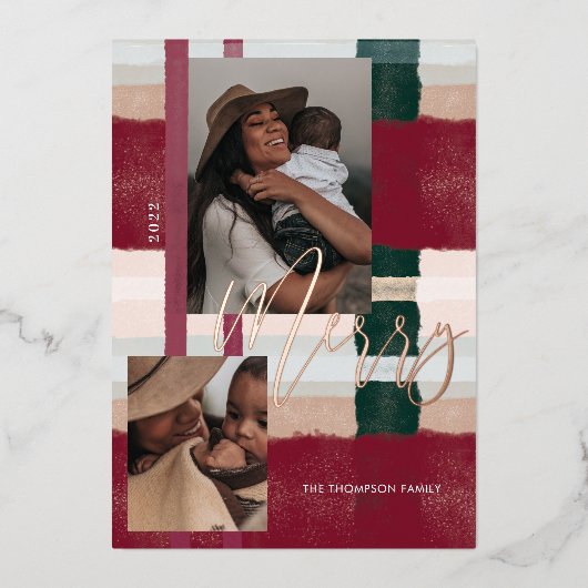 Merry Modern Red & Green Pset Two Foto Folie Feestdagenkaart (Voorkant)