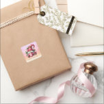 Merry "PINK-mas" Christmas Pink Gnome Hot Chocolat Vierkante Sticker<br><div class="desc">Roze is in deze kerst,  voeg deze schattige roze stickers toe aan al je kerstcadeaus</div>