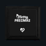 Merry Pregmas Baby Feet Xmas Zwangerschap Besmetti Cadeaudoosje<br><div class="desc">Merry Pregmas Baby Feet Xmas Zwangerschap Onthullen Kerst Mama</div>