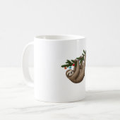 Merry Sloth on Christmas Tree Branch with Ornament Koffiemok (Voorkant links)