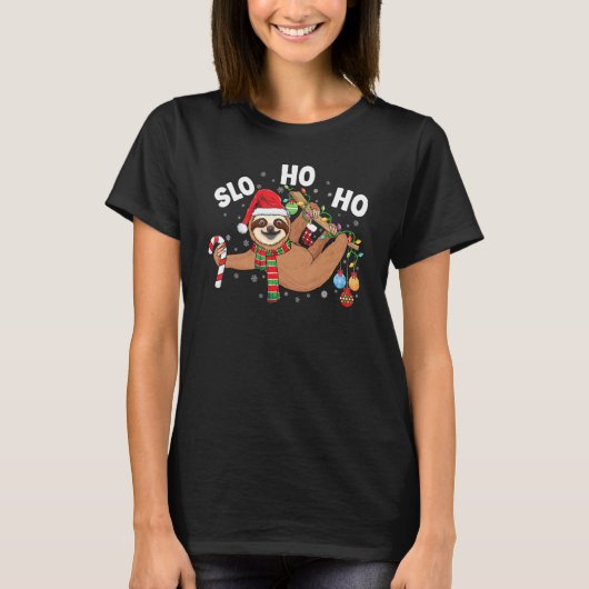 Merry Slothmas cute Xmas sloth Santa hat Christmas T-shirt (Voorkant)