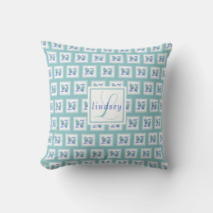 Merryste Kerstmutsen Blauwe Strik Naam Monogram Kussen