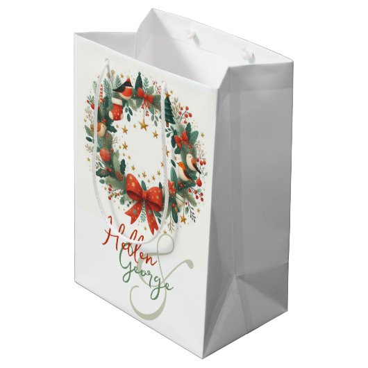 Mery Christmas Cones Mistletoe gepersonaliseerd Medium Cadeauzakje (Achterkant Gekanteld)
