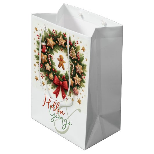 Mery Christmas Cones Mistletoe gepersonaliseerd Medium Cadeauzakje (Achterkant Gekanteld)