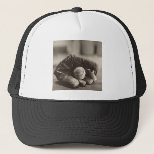 MES01BWD1 Ball in Mitt.tif Trucker Pet