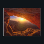 Mesa Arch, Nationaal Park Canyonlands Briefkaart<br><div class="desc">Iconische rotsformatie bij zonsopgang nabij Moab</div>