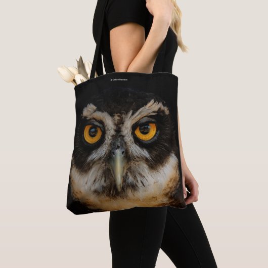 Mesmerizing Golden Eyes of a Spectacled Owl Tote Bag (Dichtbij)