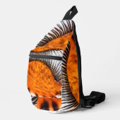 Mesmerizing seashell sling bag (Rechterhoek)
