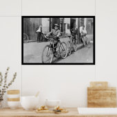 Messenger Boy and Bicycle 1911 Poster (Keuken)