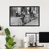 Messenger Boy and Bicycle 1911 Poster (Thuiskantoor)