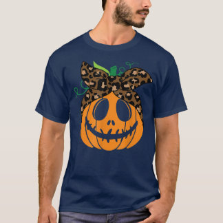 Messy Bun Scary squash Carved Pumpkin Face Hwe T-shirt