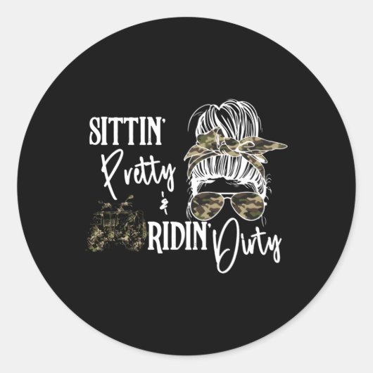 Messy Bun Sittin Ridin-Dirty Country Southe Ronde Sticker (Voorkant)