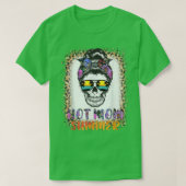 Messy Bun Skull Hot Mom Hawaiian Summer Vibes Moth T-shirt (Design voorkant)