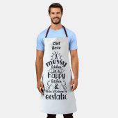 Messy Kitchen is Happy en Ecstatische Specialized Schort (Gedragen)