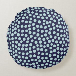 Messy polka dots, trendy inktpatroon. rond kussen