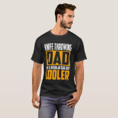Meswerpende Vader - Net als een Gewone Vader maar  T-shirt (Voorkant volledig)