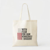 Met angst voor onze democratie stem ik tegen Ameri Tote Bag (Voorkant)