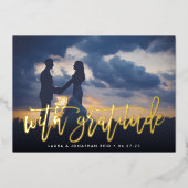 Met dankbaarheid | Gold Foil Weddenschap Hartelijk Folie Uitnodiging (Voorkant)