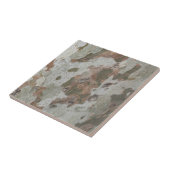 Met de boomstructuur van de boomstam wordt een pat tegeltje (Zijkant)