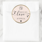 Met de hand gemaakte liefdesscript zwart logo hart ronde sticker (Tas)