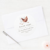Met de hand geschilderd kippenfarm- of kippenhok-e ronde sticker (Envelop)