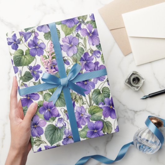 Met de hand geschilderde delicate violette botanic cadeaupapier (Geschenken)