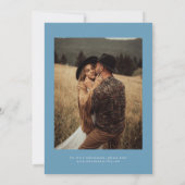 Met de Hand Geschreven Script Denim Blauwe Save Th The Date (Achterkant)