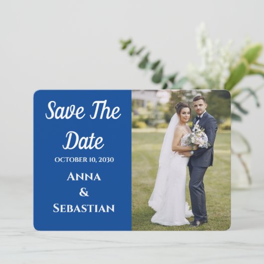 Met de hand geschreven witte script overlay ontwer save the date (Staand voorkant)