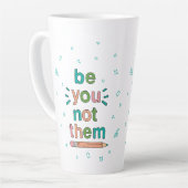 Met de hand getekend als u het slimme Kind citeert Latte Mok (Linkerhoek)