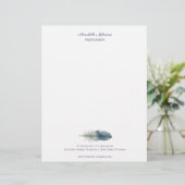 Met de hand getekende blauwe grijze waterverf veer briefhoofd ontwerp (Staand voorkant)