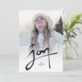 Met de hand getekende kalligrafie geborsteld joy m feestdagenkaart (Staand voorkant)