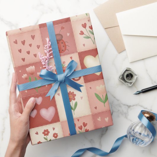 Met de Hand Getekende Love Patchwork - Inpakpapier (Geschenken)