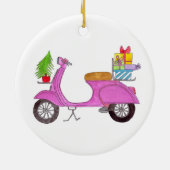 Met de hand getekende retro kerstscooter met cadea keramisch ornament (Achterkant)