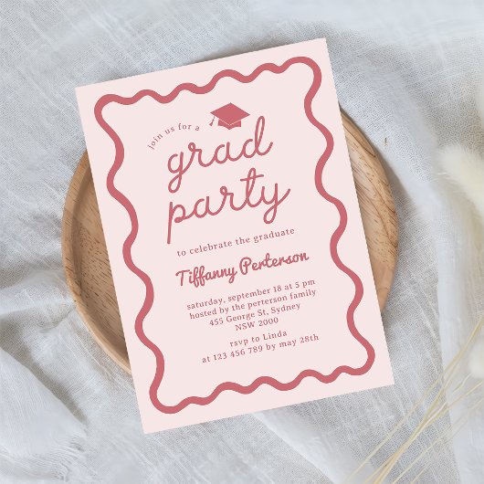Met de Hand Getekende Roze Afstudeerfeest Uitnodig Kaart