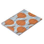 Met de hand getekende ui-bol groente achtergrond. notitieboek (Linkerzijde)