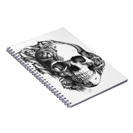 Met de hand getrokken roos schedel in zwart-wit. notitieboek (Rechterzijde)