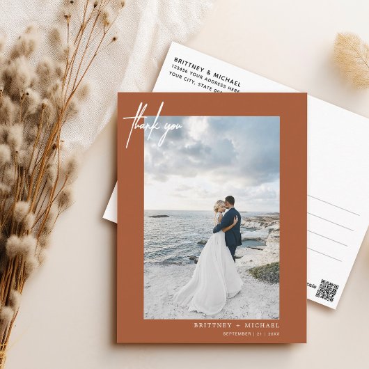 Met de hand uitgeruste eenvoudige terracotta Dank Briefkaart