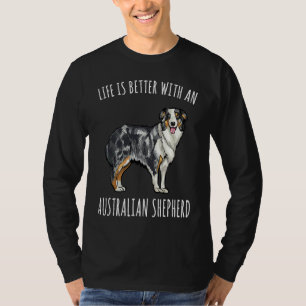 Met een Australische herdershond T-shirt