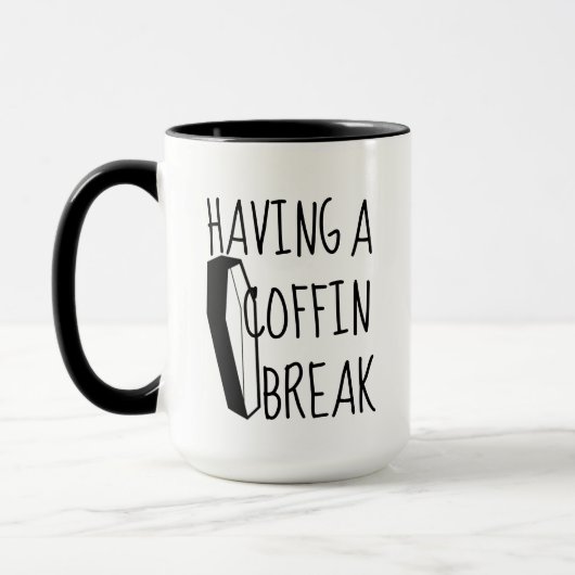 met een Coffin Break Coffee-Mok Mok (Links)