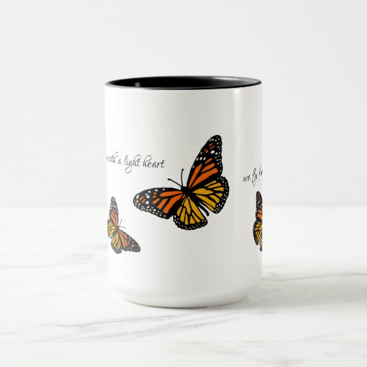 Met een lichte hartslag - Mok voor monoboogvlinder (Midden)