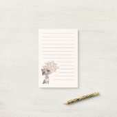 Met een ringloop beklede aantekeningen post-it® notes (Op bureau)