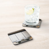 met een tatoeage van hout en een moderne stijl : drankjes onderzetter (Rechterzijde)