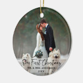 Met handgeschreven script Eerste Kerstbruiloft Fot Keramisch Ornament (Links)