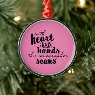 Met hart en handen de Sonographer scans Metalen Ornament