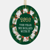 Met het grappige toiletpapier met kerstmis keramisch ornament (Rechts)