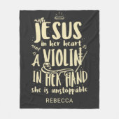 Met Jezus in haar hart een viool in haar handnaam Fleece Deken (Voorkant)