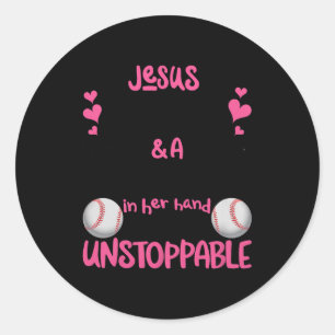 Met Jezus in haar hart en een softbal is ze onst Ronde Sticker